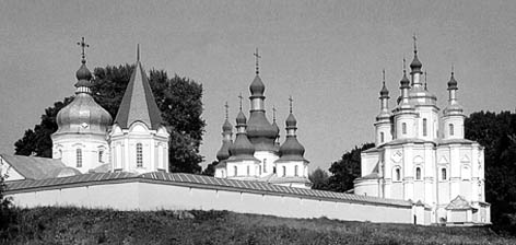 фото: Густинський свято-троїцький жіночий монастир